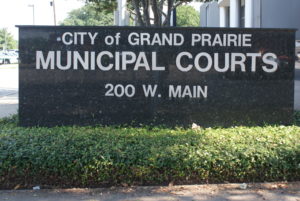 abogados para multas de Manejar sin Aseguranza en Grand Prairie
